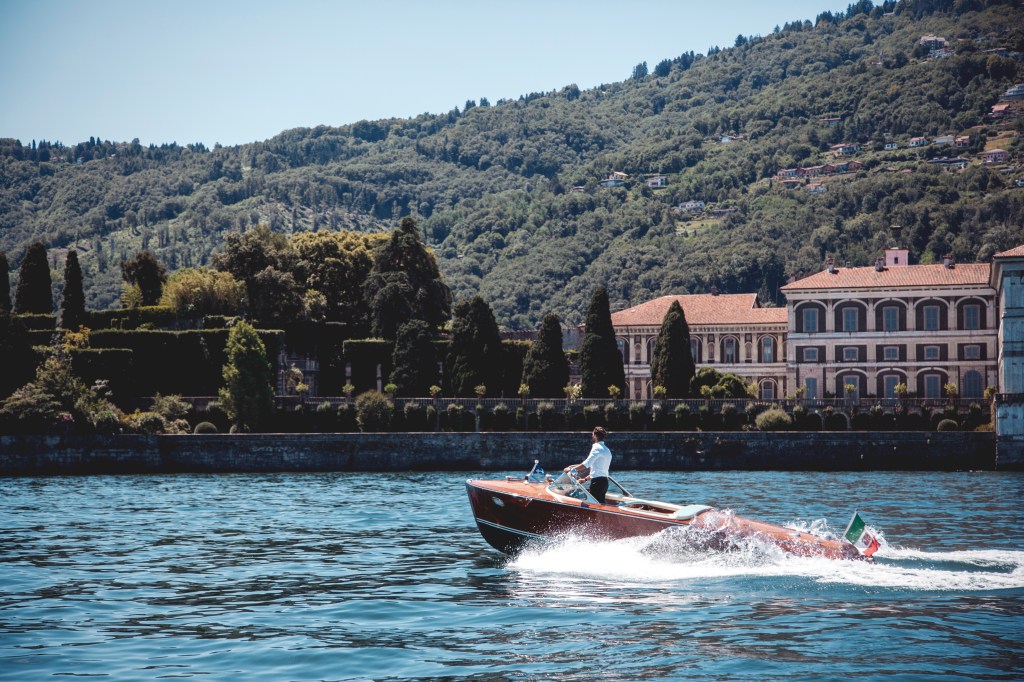 Un viaggio nelle stagioni, con i profumi Acqua di&nbsp;Stresa